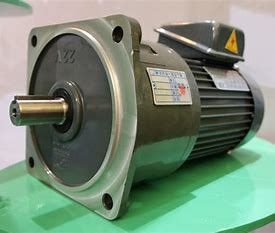 Helisel Elektrik Motoru Dişli Redüktörü 0.1rpm'den 436.36rpm'ye